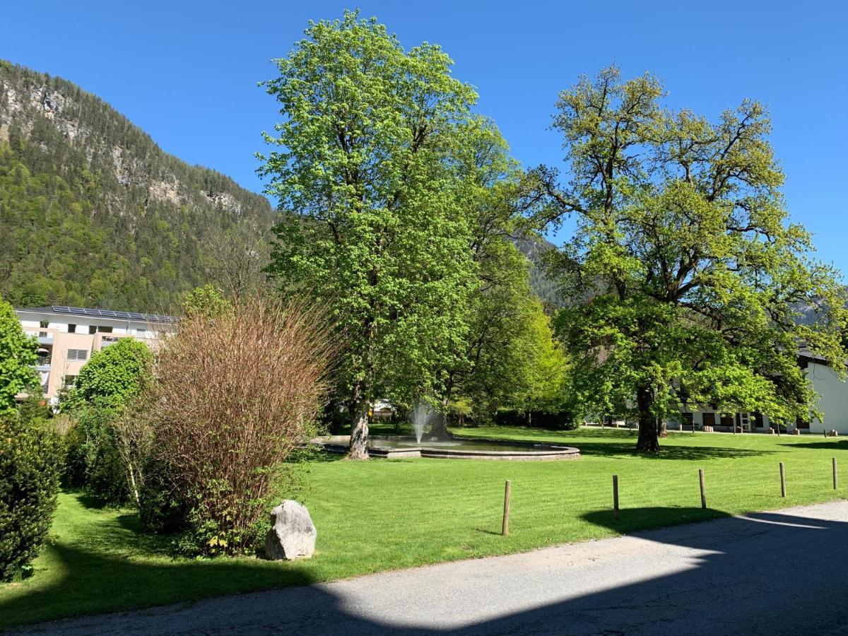 Schlosspark Grubhof - Mitterer Sankt Martin bei Lofer Exterior photo